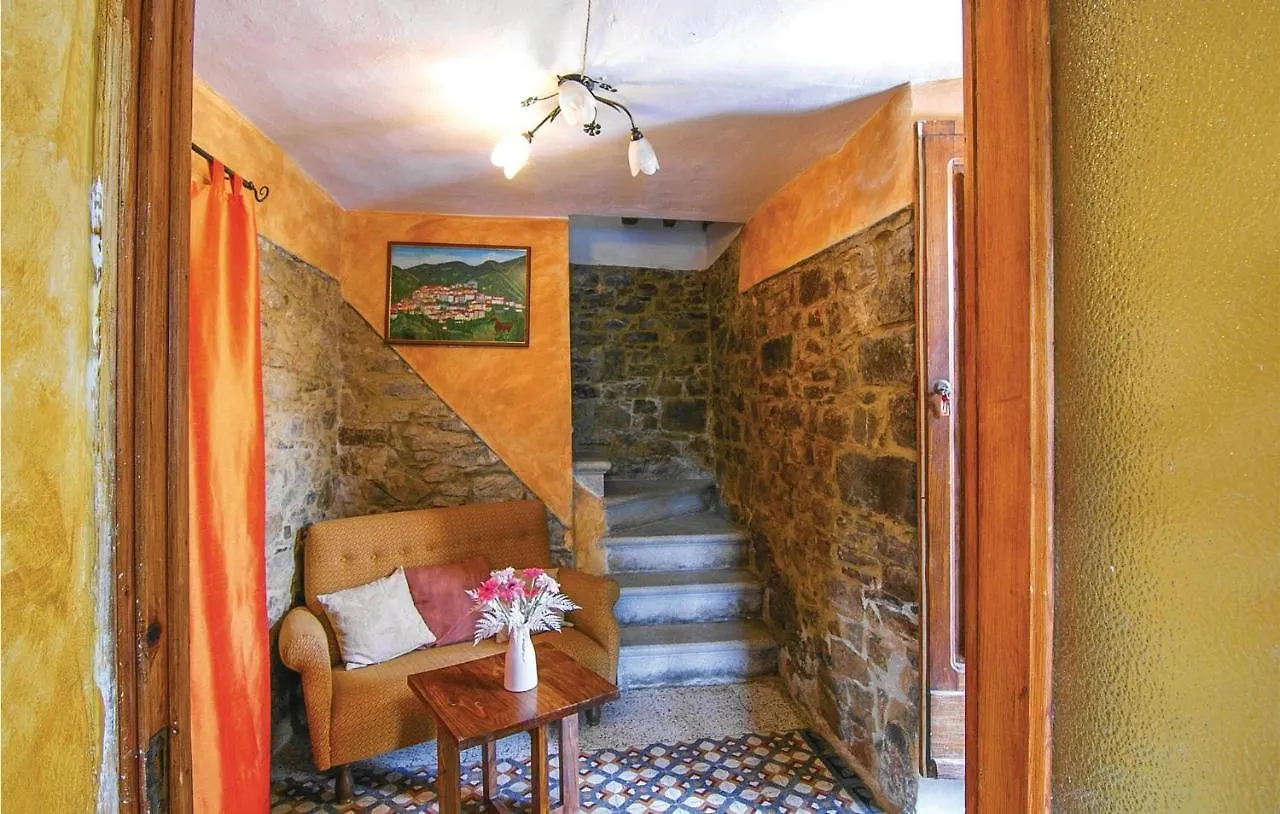 Amazing Home In Montefegatesi With Wifi Tereglio